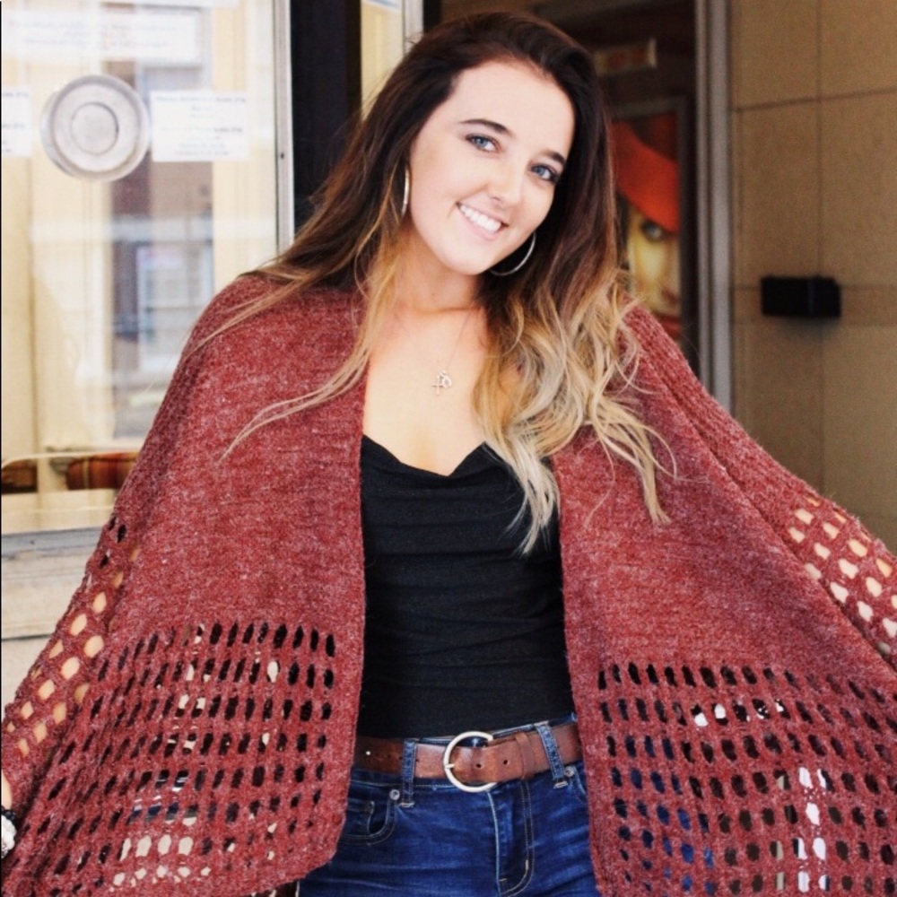 🆕 Burgundy Wrap